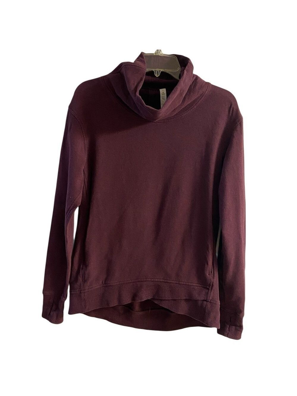 Lululemon Athletica Burgundy Turtleneck Sweatshirt Sz 8